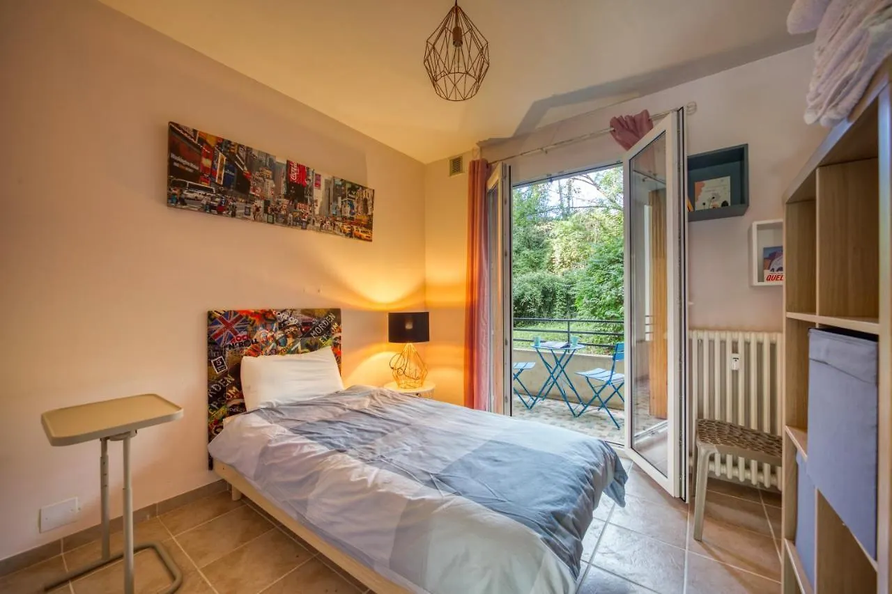 Nice Businessflat, Center, Free Parking, Business Or Holidays